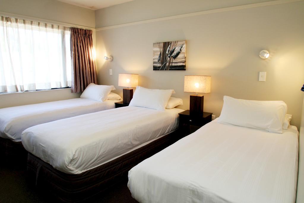 Aloha Lodge Beachside Accommodation ネルソン エクステリア 写真