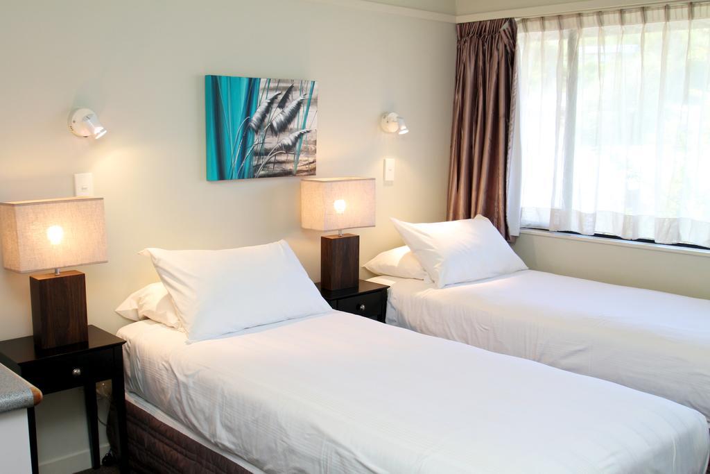 Aloha Lodge Beachside Accommodation ネルソン エクステリア 写真