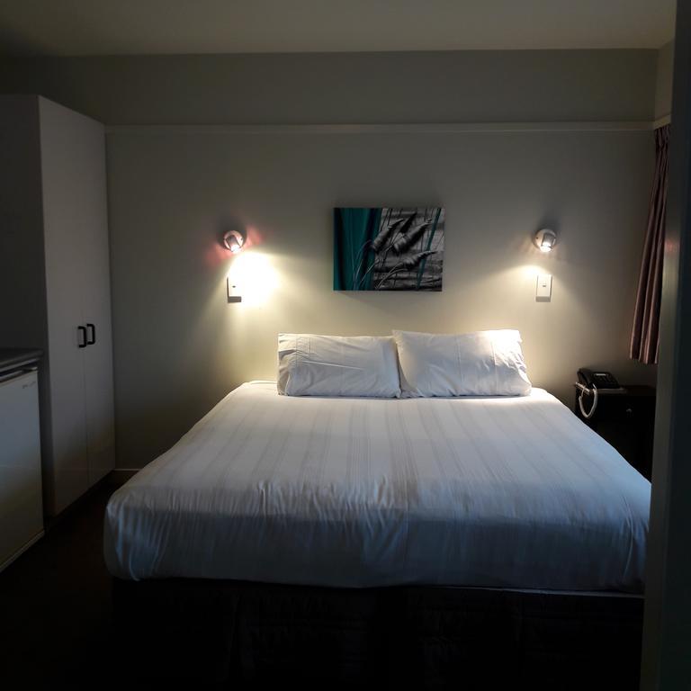 Aloha Lodge Beachside Accommodation ネルソン エクステリア 写真