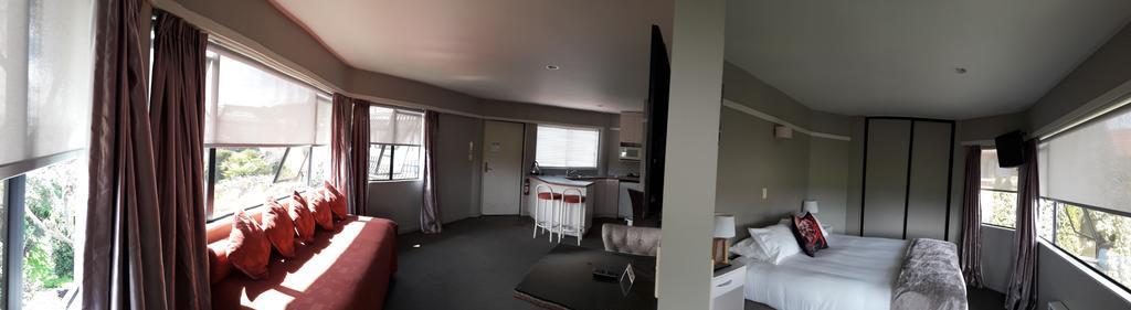 Aloha Lodge Beachside Accommodation ネルソン エクステリア 写真