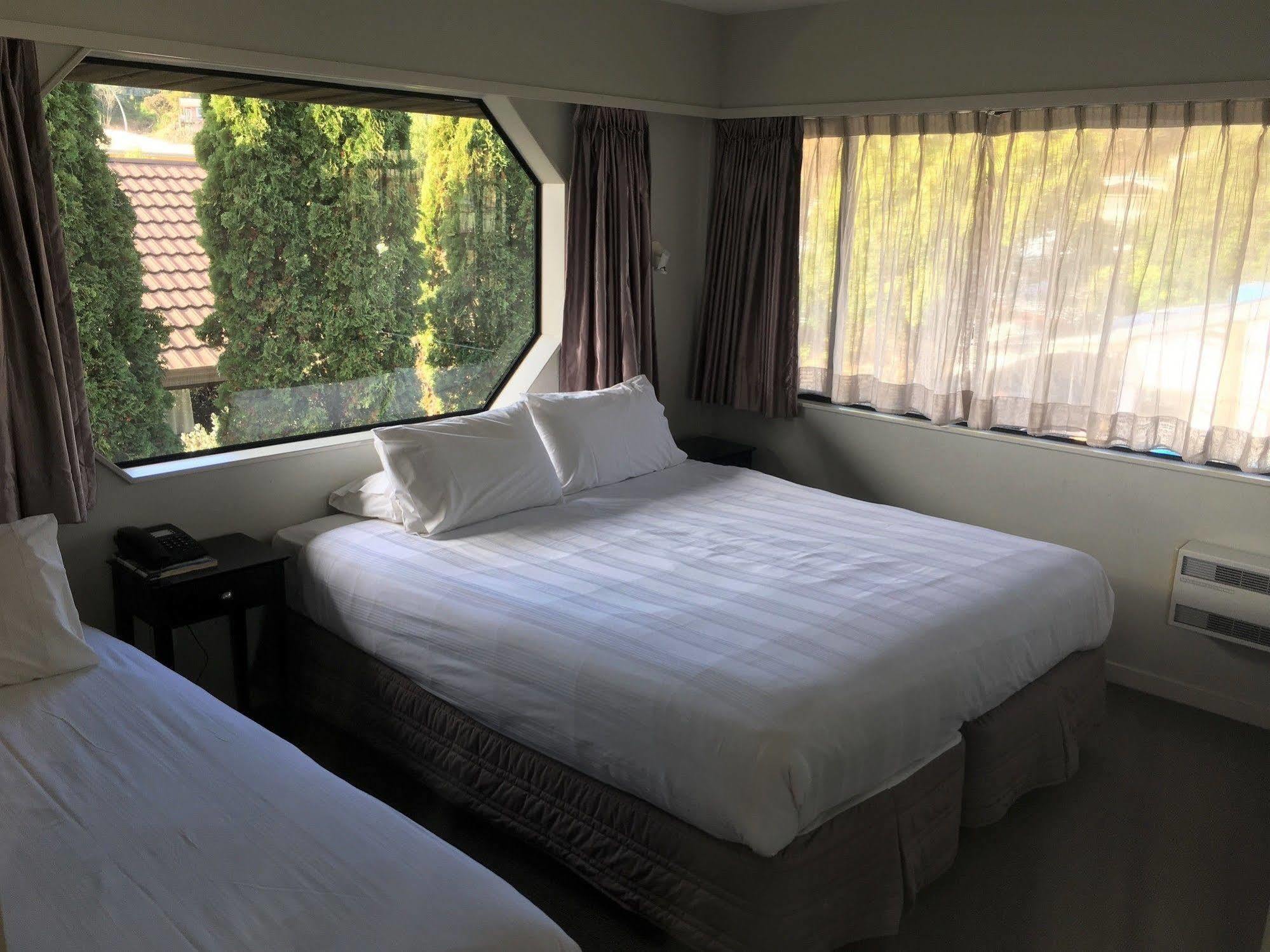 Aloha Lodge Beachside Accommodation ネルソン エクステリア 写真